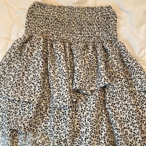 Super cute ruffle skirt!